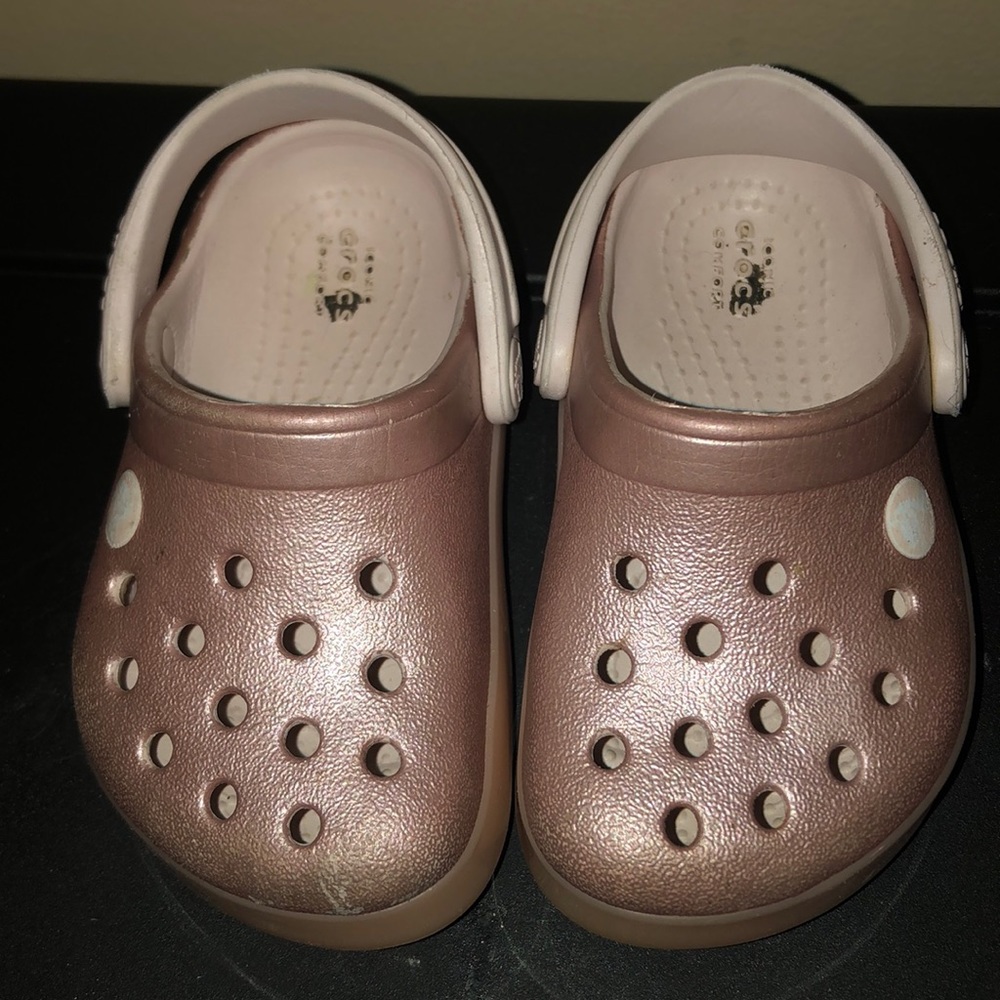 Pink toddler crocs